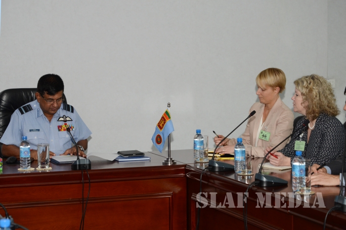 Discussion with United States DIRI Delegation