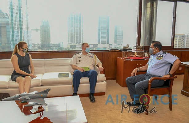 DEFENCE ATTACHÉ AT THE EMBASSY OF USA CALLS ON THE COMMANDER