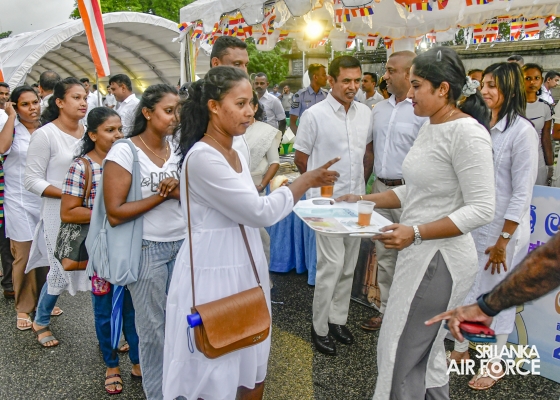 “VESAK BETHI GEE SARANIYA” ORGANIZED BY THE AIR FORCE SEVA VANITHA UNIT