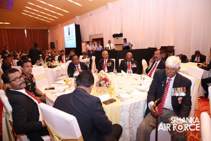 COMMANDER
ATTENDS THE 82ND ANNIVERSARY CELEBRATION OF THE SRI LANKA
EX-SERVICEMEN'S ASSOCIATION