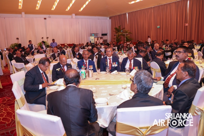 COMMANDER
ATTENDS THE 82ND ANNIVERSARY CELEBRATION OF THE SRI LANKA
EX-SERVICEMEN'S ASSOCIATION