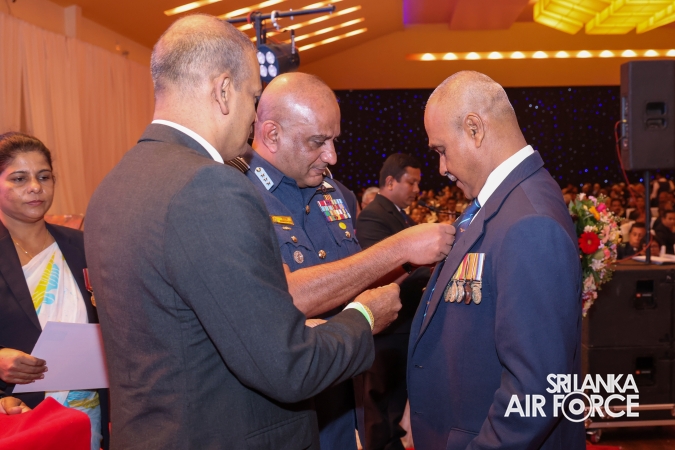 COMMANDER
ATTENDS THE 82ND ANNIVERSARY CELEBRATION OF THE SRI LANKA
EX-SERVICEMEN'S ASSOCIATION