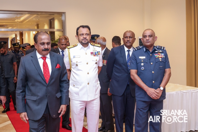 COMMANDER
ATTENDS THE 82ND ANNIVERSARY CELEBRATION OF THE SRI LANKA
EX-SERVICEMEN'S ASSOCIATION
