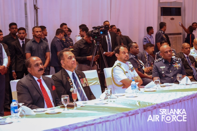 COMMANDER
ATTENDS THE 82ND ANNIVERSARY CELEBRATION OF THE SRI LANKA
EX-SERVICEMEN'S ASSOCIATION