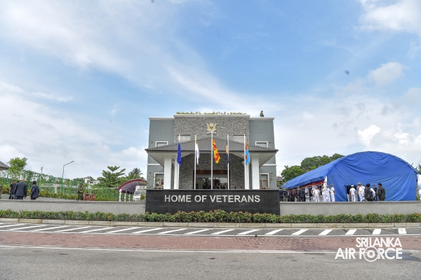 PRESIDENT
DECLARED OPEN NEW SLESA HEADQUARTERS COMPLEX
