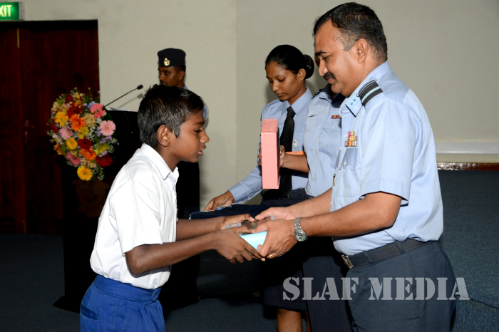 SLAF Viri Daru Diri Thilina