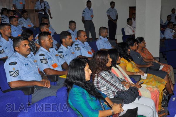 ‘Viru Daru Diri Thilina’ (Grants for Children with Special
Needs)