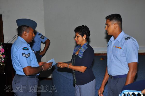 ‘Viru Daru Diri Thilina’ (Grants for Children with Special
Needs)