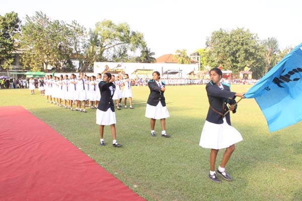 The Chief of Defence Staff Attends the ‘Vishaka Vidyalaya’ Sports Meet The Chief of Defence Staff Attends the ‘Vishaka Vidyalaya’ Sports Meet