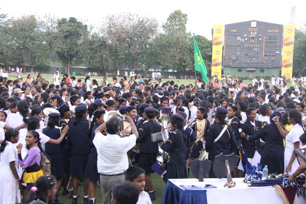 The Chief of Defence Staff Attends the ‘Vishaka Vidyalaya’ Sports Meet The Chief of Defence Staff Attends the ‘Vishaka Vidyalaya’ Sports Meet
