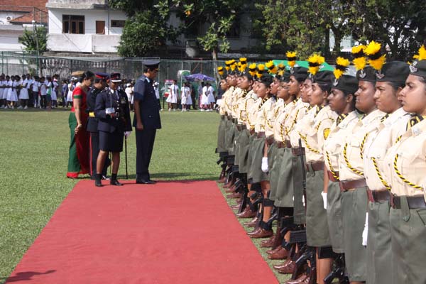 The Chief of Defence Staff Attends the ‘Vishaka Vidyalaya’ Sports Meet The Chief of Defence Staff Attends the ‘Vishaka Vidyalaya’ Sports Meet