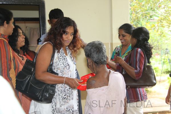 Visit to Mulleriyawa Hospital