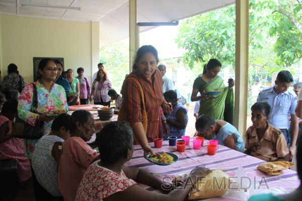 Visit to Mulleriyawa Hospital
