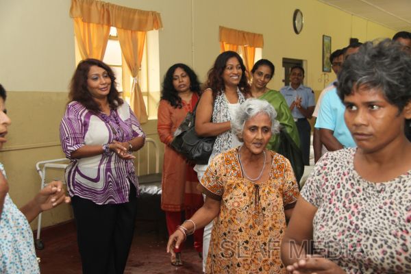 Visit to Mulleriyawa Hospital