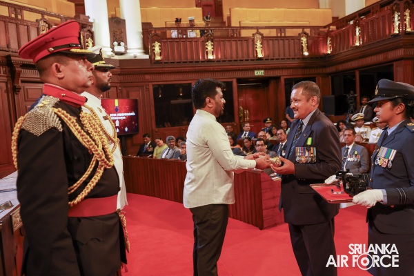 “VISHISHTA SEVA VIBHUSHANA” MEDALS PRESENTED UNDER THE PATRONAGE OF THE PRESIDENT