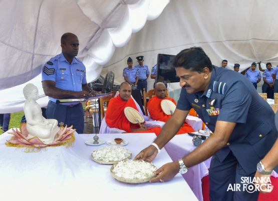 FOUNDATION STONE LAID FOR WELFARE AMENITIES COMPLEX AT DHQC SRI JAYAWARDENEPURA