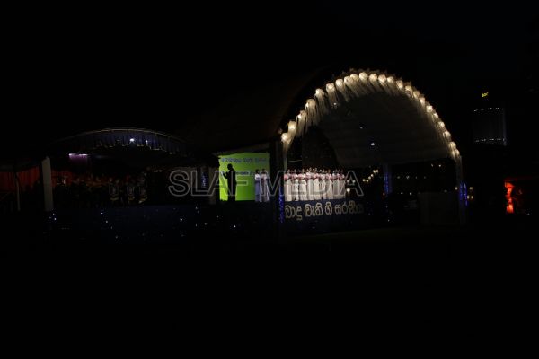 Wesak Bathi Gee Saraniya 2012