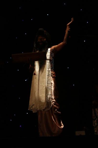 Wesak Bathi Gee Saraniya 2012