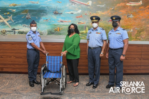 SLAF SEVA VANITHA UNIT DONATES WHEEL CHAIRS TO DESERVING FAMILY MEMBERS OF SERVICE PERSONNEL