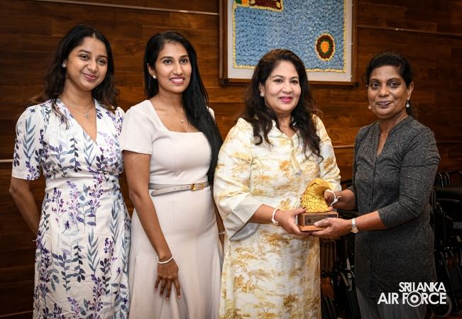 RSFTS
SUCCESSFULLY CONDUCTS NO. 12 HELIBORNE OPERATION COURSE