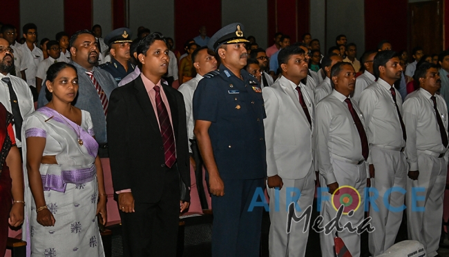 Commander attend Wings of Maroon 2019 as Chief Guest