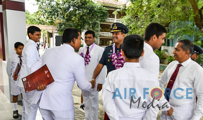 Commander attend Wings of Maroon 2019 as Chief Guest