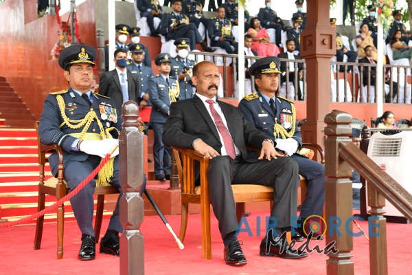 First Batch of Female Pilots Commissioned and Take Wings at Air Force Academy China Bay