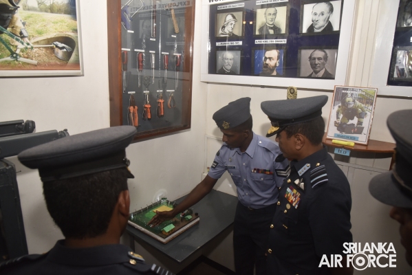 COMMANDER'S INSPECTION OF SLAF STATION WEERAWILA
