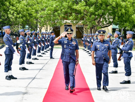 COMMANDER'S INSPECTION OF SLAF STATION WEERAWILA
