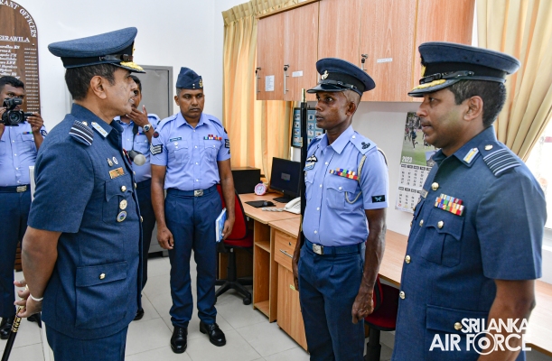 COMMANDER'S INSPECTION OF SLAF STATION WEERAWILA