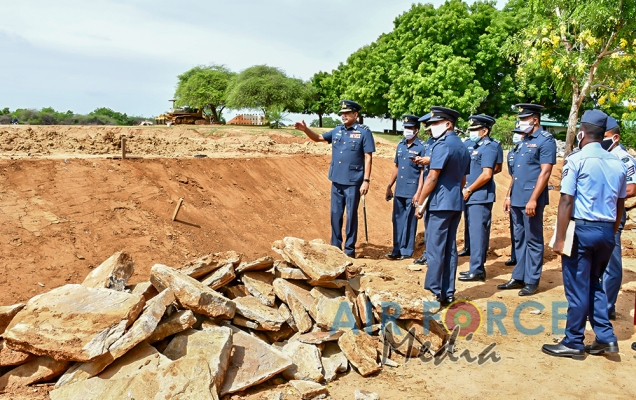 New Medical Ward Complex and Officers’ Accommodation Block Declared Open by the Commander at Weerawila