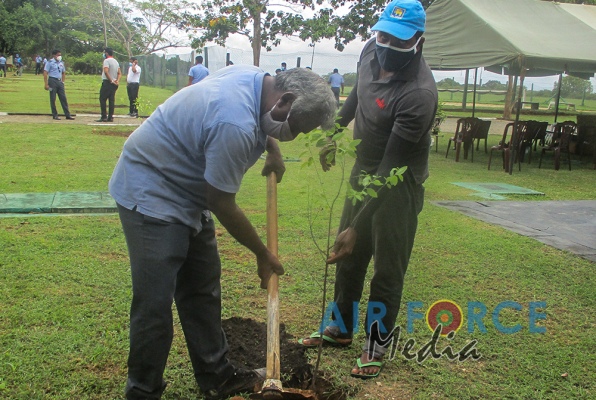 White Sandalwood Tree Planting Programme by SLAF Station Weerawila