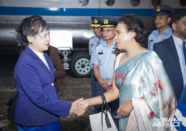 MYANMAR AIR FORCE (MAF) Y-8 AIRCRAFT ARRIVES IN SRI LANKA WITH HUMANITARIAN RELIEF